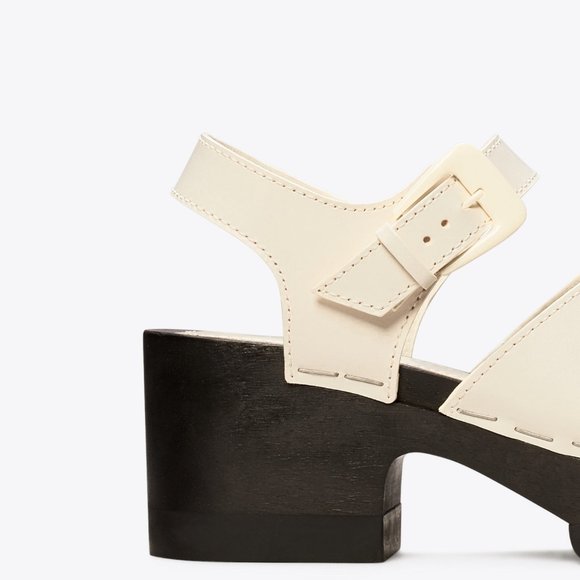 Grooved clogs - Picture 3 of 4